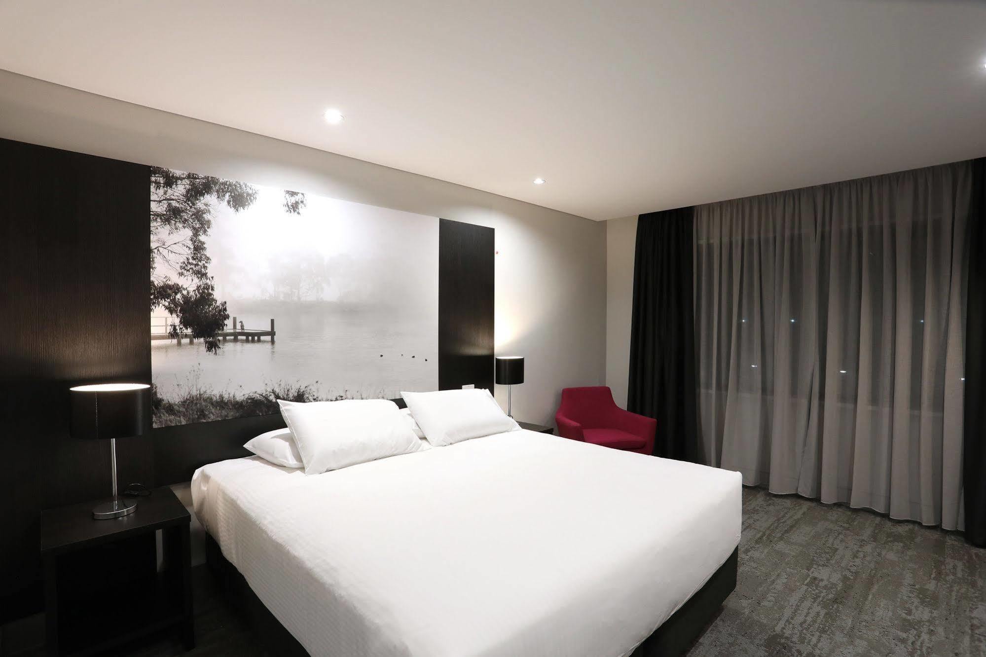 Mercure Tamworth Extérieur photo