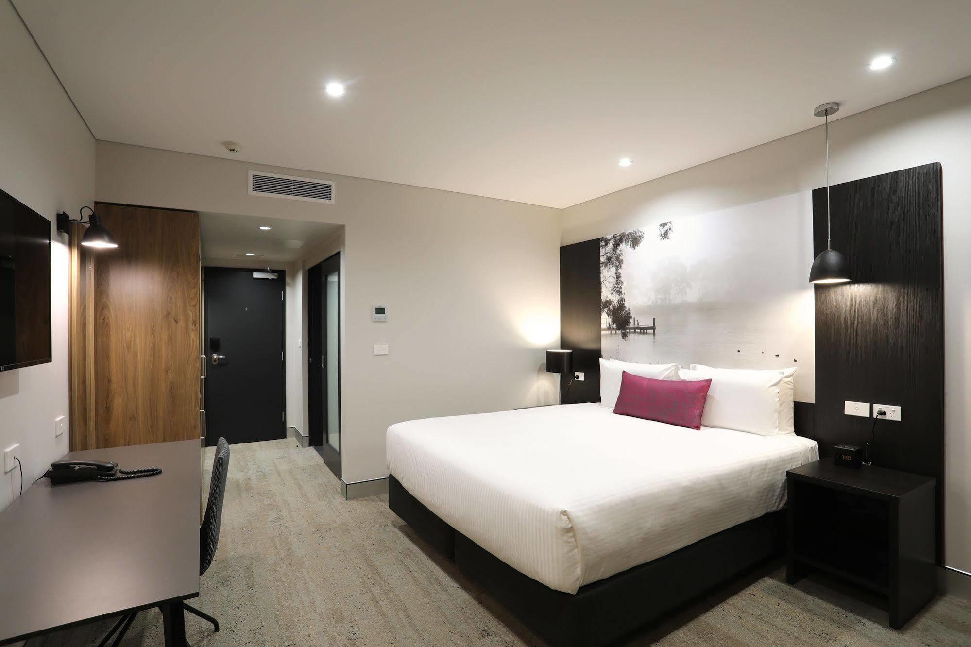 Mercure Tamworth Extérieur photo